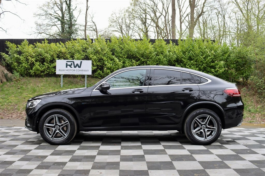Mercedes-Benz GLC Class 2.0 Glc300de 13.5Kwh Amg Line Coupe Plu Black