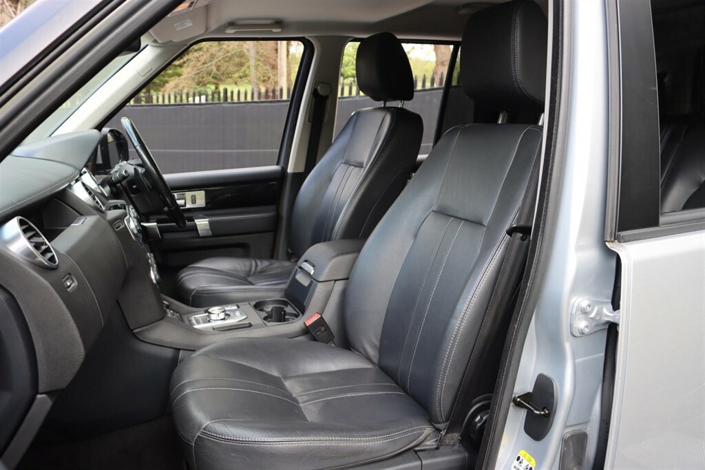 Land Rover Discovery 3.0 4 Sd V6 Graphite 4Wd Euro 6 Ss VK16UBP Silver #4
