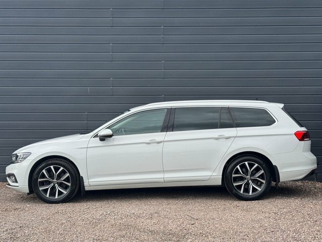 Volkswagen Passat 2020 2.0 Tdi Evo Sel Estate SGZ4844 White #6