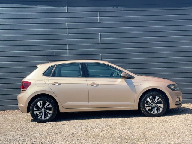 Volkswagen Polo 2019 1.0 Tsi Gpf Se Hatchback VE68JRZ Beige #6