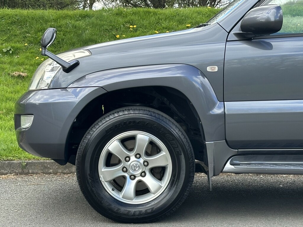 Toyota Land Cruiser 3L Lc3 Beige #18