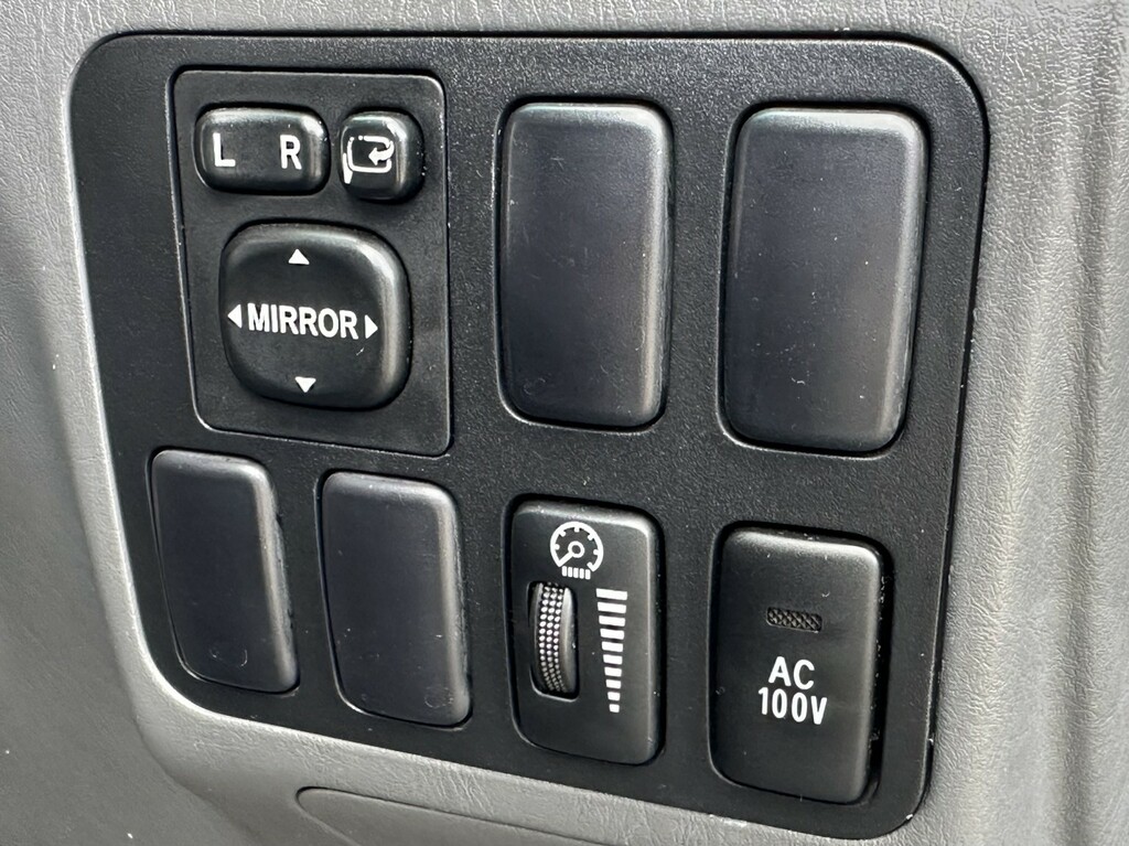 Toyota Land Cruiser 3L Lc3 Beige #31