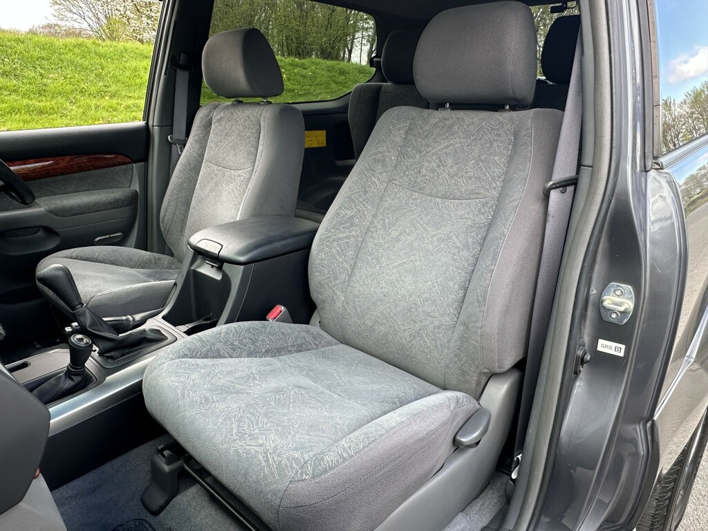 Toyota Land Cruiser 3L Lc3 Beige #25