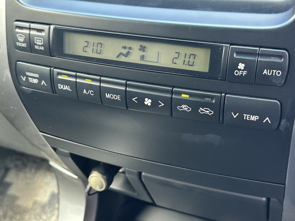 Toyota Land Cruiser 3L Lc3 Beige #32