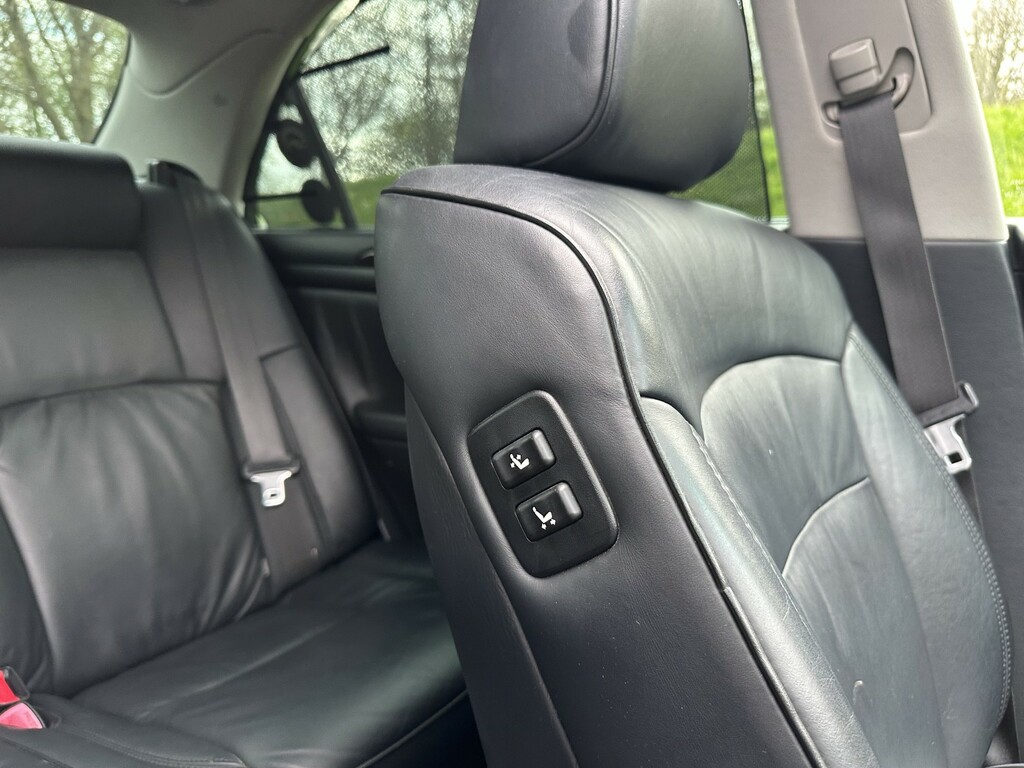 Toyota Crown Saloon Hybrid 3450Cc 202020 Silver #29