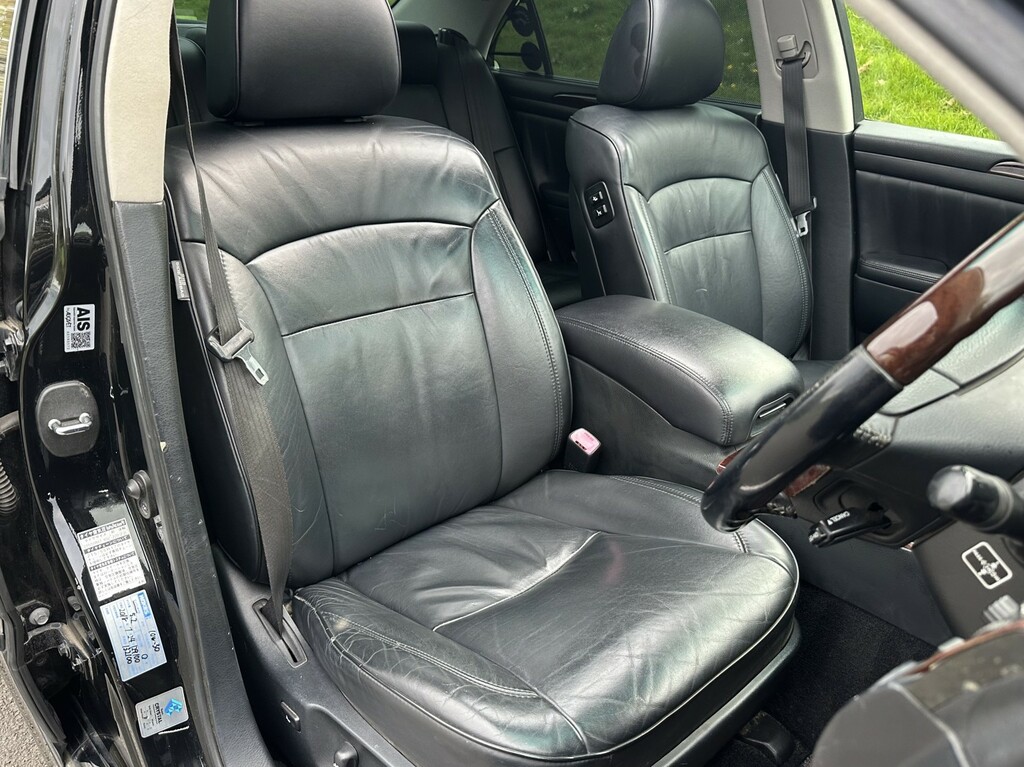 Toyota Crown Saloon Hybrid 3450Cc 202020 Silver #28