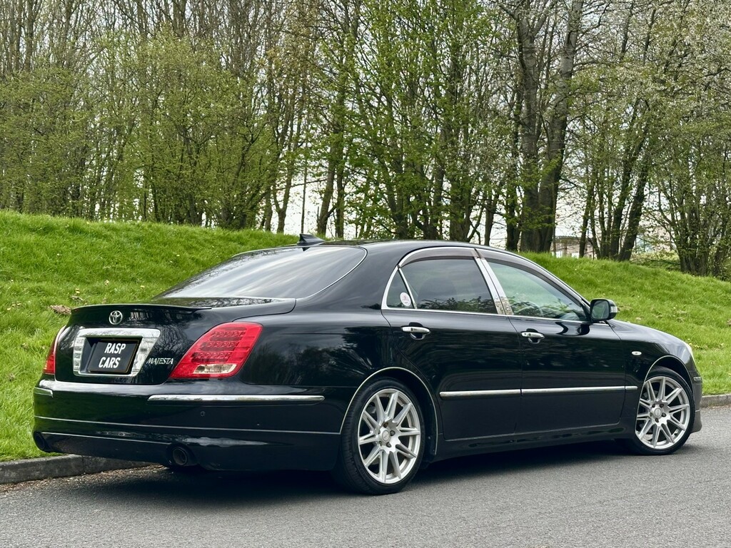 Toyota Crown Saloon Hybrid 3450Cc 202020 Silver #11