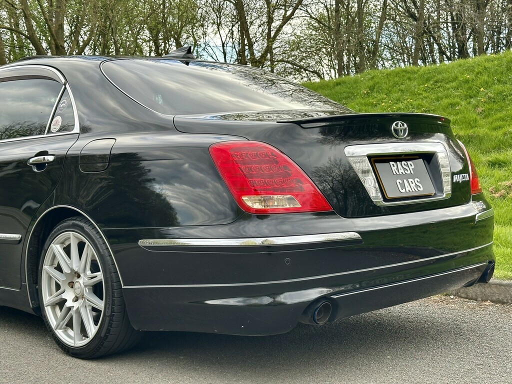 Toyota Crown Saloon Hybrid 3450Cc 202020 Silver #22