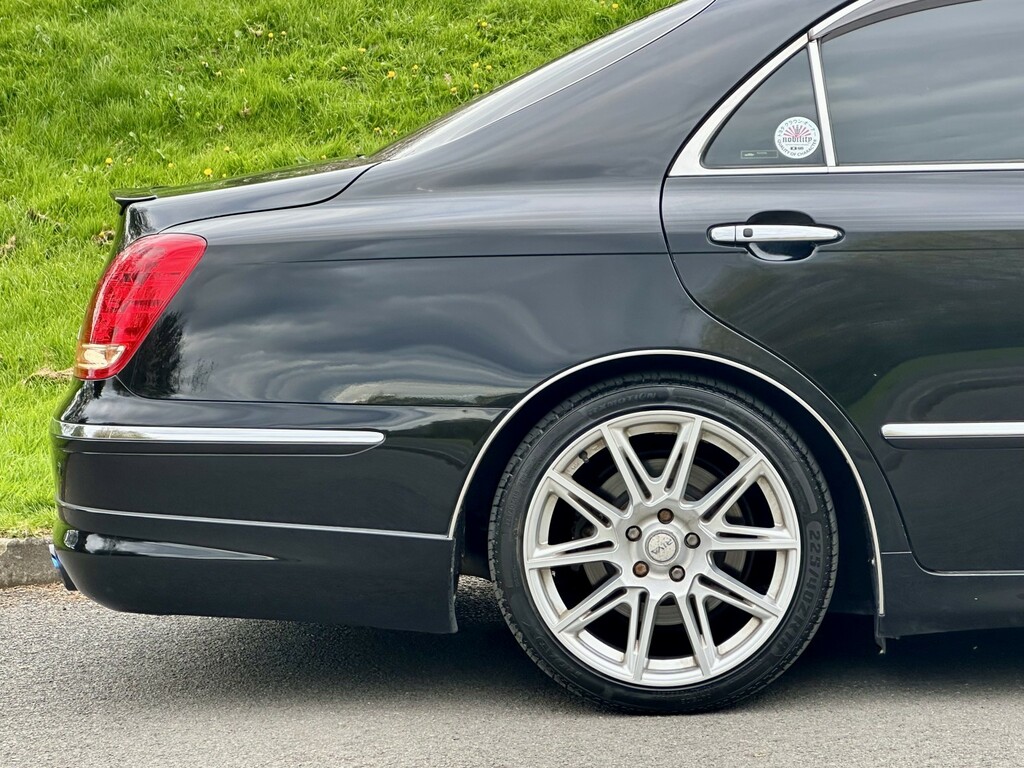 Toyota Crown Saloon Hybrid 3450Cc 202020 Silver #6