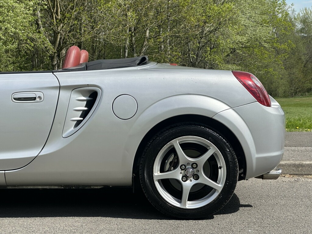 Toyota MR2 1.8 Vvt-i Roadster Silver #21
