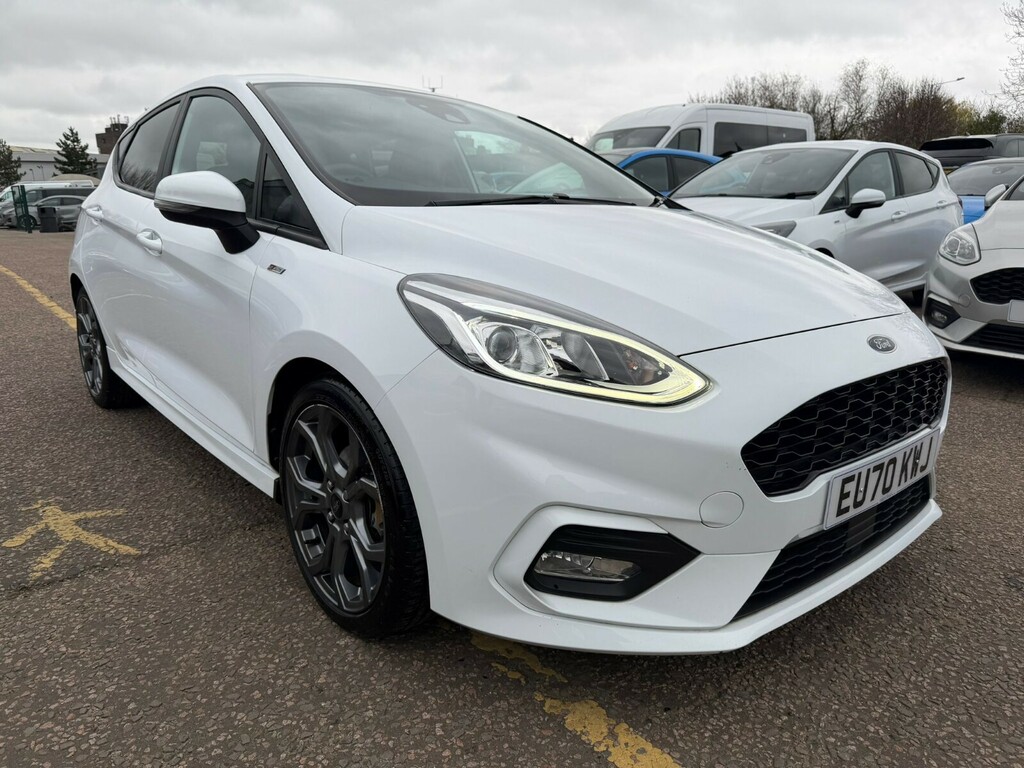 Ford Fiesta Fiesta Hatchback 1.0 Ecoboost Hybrid Mhev 125 St-l White