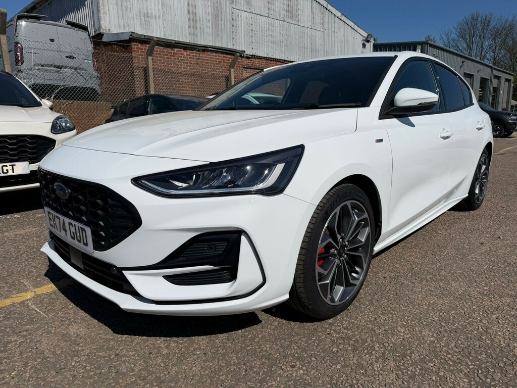 Ford Focus Focus Hatchback 1.0 Ecoboost Hybrid Mhev 155 St-li EK74GUD White #3