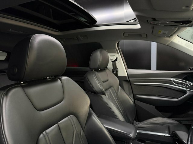 Audi E-tron 2020 55 Launch Edition Suv Quatt M31LTM Grey #5