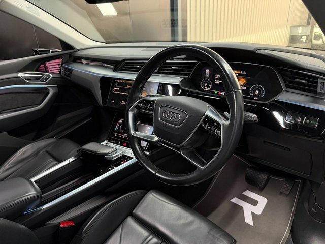 Audi E-tron 2020 55 Launch Edition Suv Quatt M31LTM Grey #6