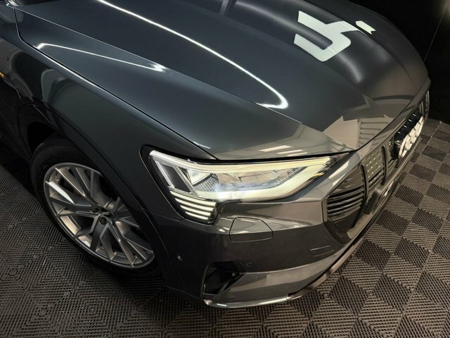 Audi E-tron 2020 55 Launch Edition Suv Quatt M31LTM Grey #3