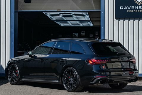 Audi RS4 2.9 Rs 4 Black #2