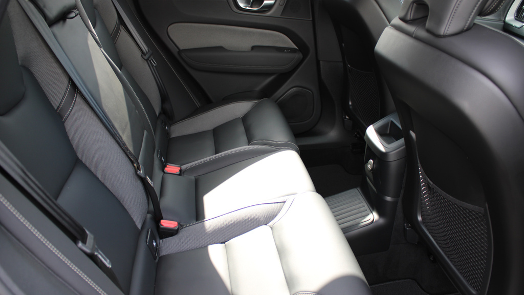 Volvo XC60 T6 Awd Phev Plus Black Edition Harmankardon Soun RF25UNY #6