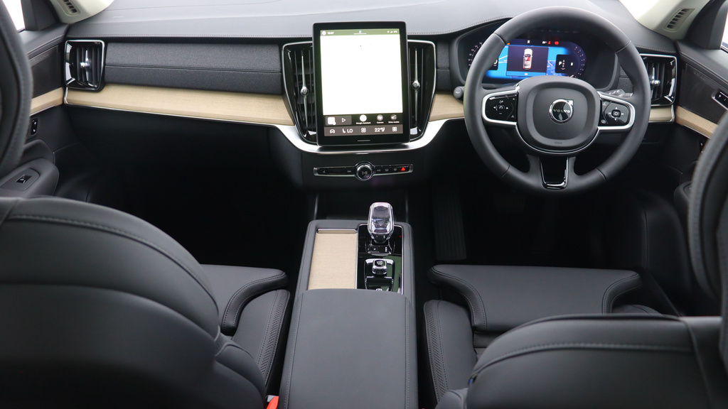 Volvo XC90 B5 P Awd Plus Dark Sunroof, Harmankardon Sound YC26UNJ  #5