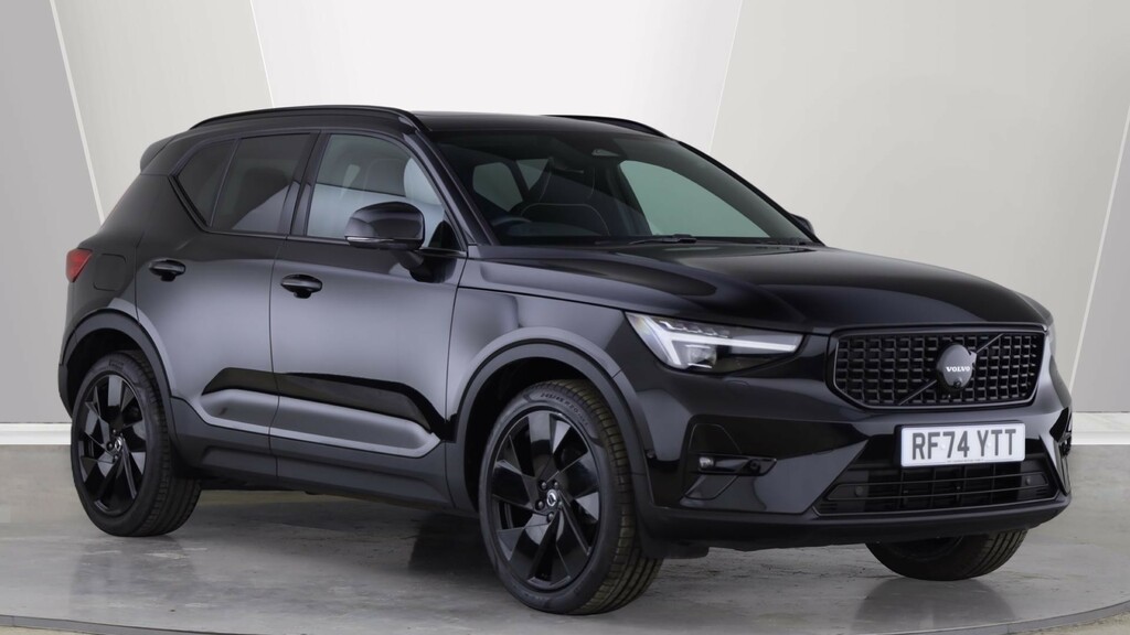 Volvo XC40 B4 P Ultra Black Edition Sunroof, Harmankardon