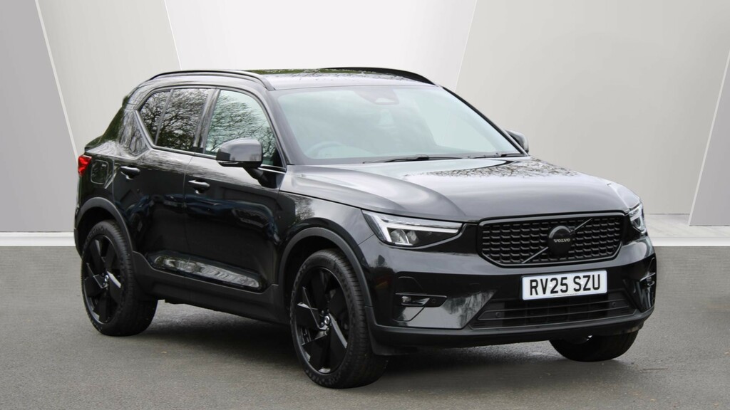 Volvo XC40 B3 Plus Black Edition Rear Camera, Heated Seats, 
