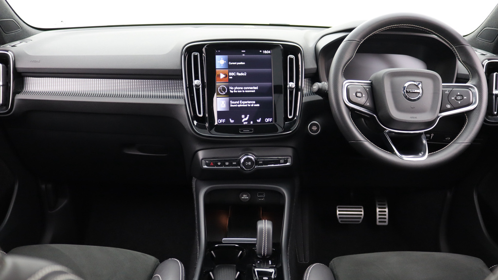 Volvo XC40 T3 R-design Lounge Driver Assist Pack, Tow CF21AZD #5