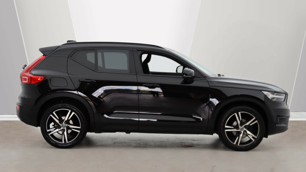Volvo XC40 T3 R-design Lounge Driver Assist Pack, Tow CF21AZD #3