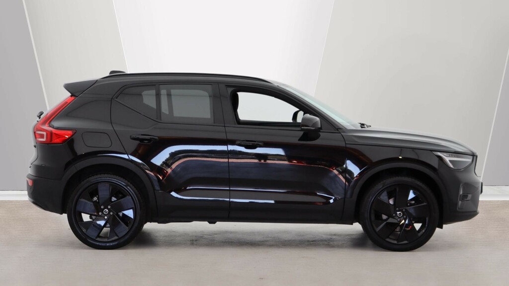 Volvo XC40 B3 P Plus Black Edition Rear Camera, Heated Sea RV25WLU #3