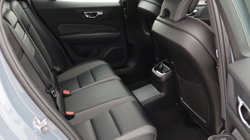 Volvo S60 T8 Awd Phev R-design Rear Camera, Heated Seats, K Grey #6