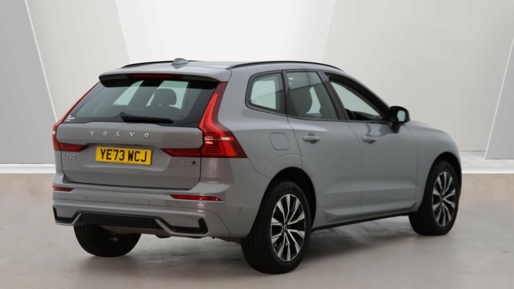 Volvo XC60 B5 P Awd Plus Dark Harmankardon Sound, 360 Cam YE73WCJ #2