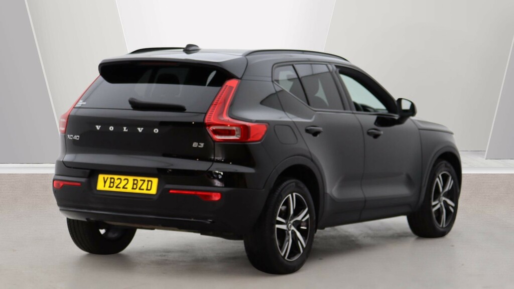 Volvo XC40 B3 P Plus Dark 360 Camera, Low Tax, Heated Seat YB22BZD #2