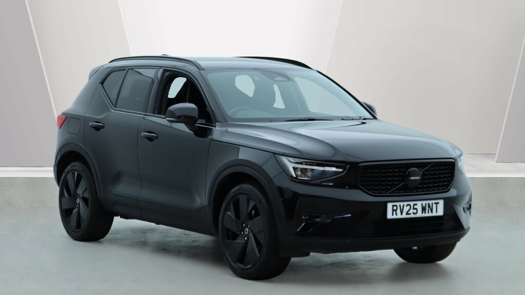 Volvo XC40 B3 P Plus Black Edition Park Camera, Heated Sea