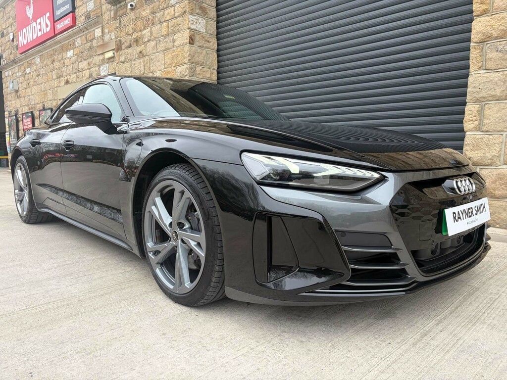 Audi E Tron GT Quattro 4Wd Black