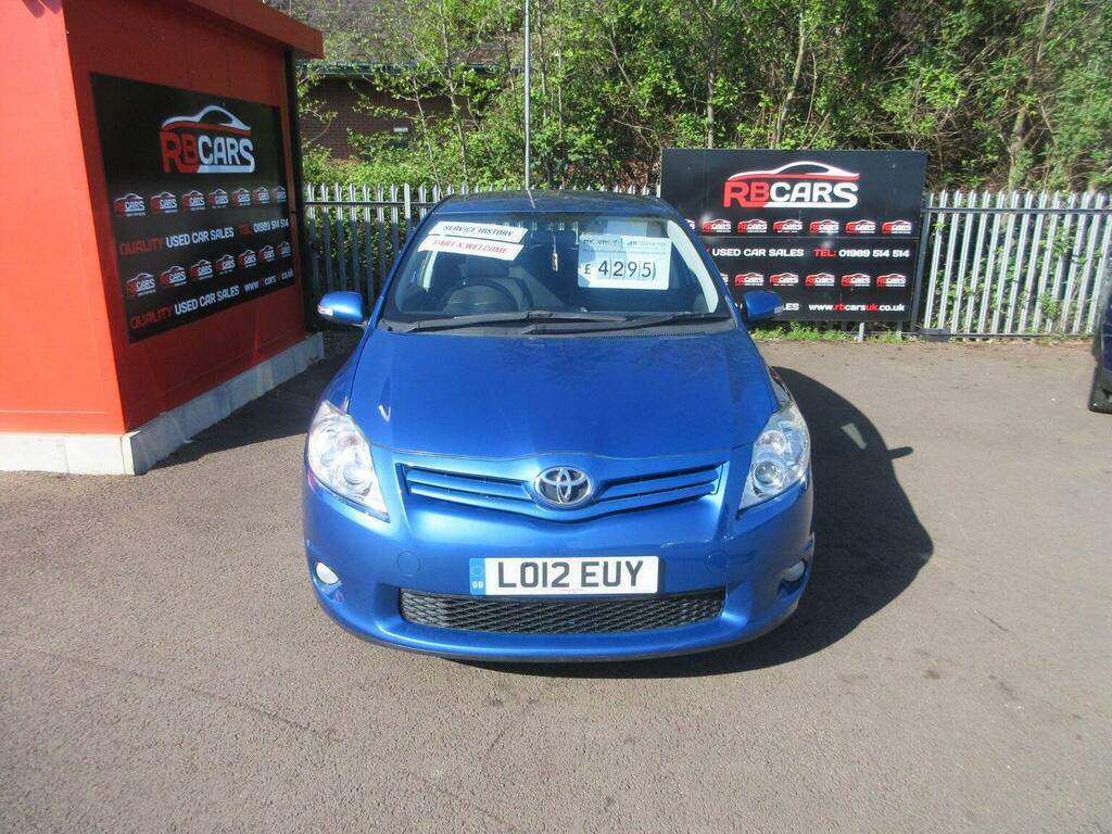 Toyota Auris Hatchback 1.6 V-matic Tr 201212 Blue #2
