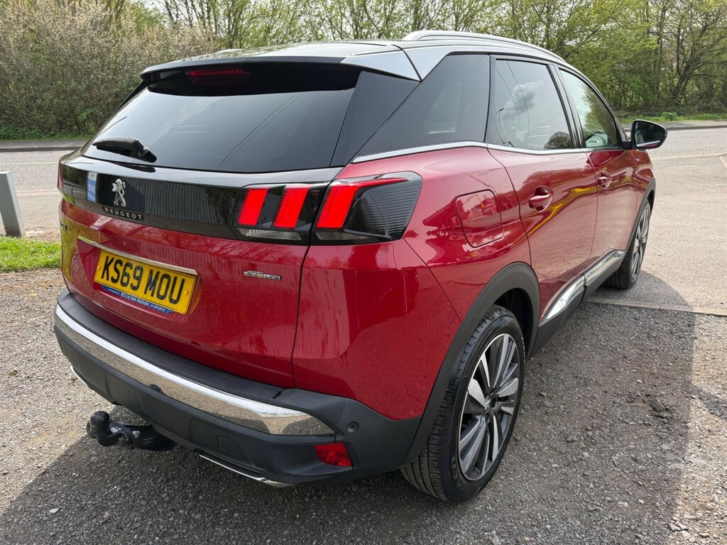 Peugeot 3008 1.2 Puretech Gt Line Premium Euro 6 Ss KS69MOU Red #3