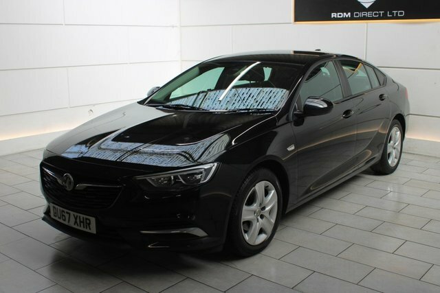 Vauxhall Insignia Hatchback DU67XHR Black #3