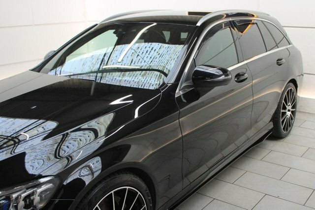 Mercedes-Benz C Class Estate KS69CKK Black #4