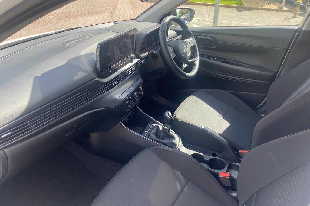 Hyundai I20 1.0T Gdi Advance White