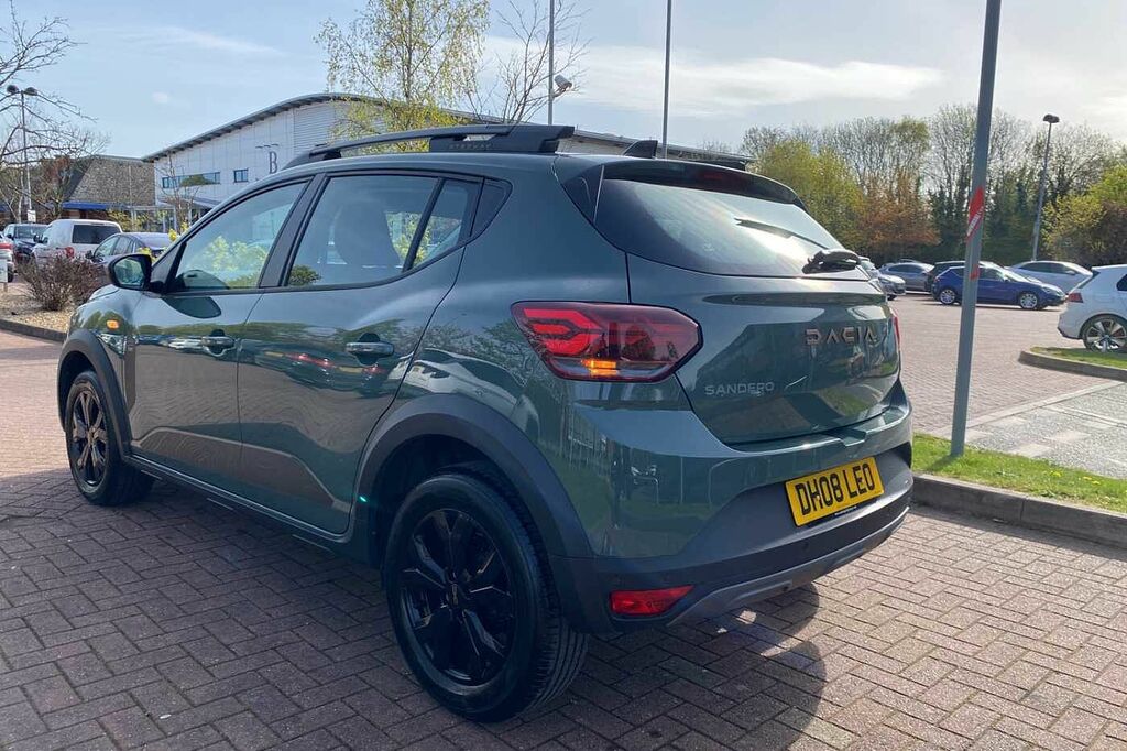 Dacia Sandero Stepway 1.0 Tce Extreme Cvt Green #3