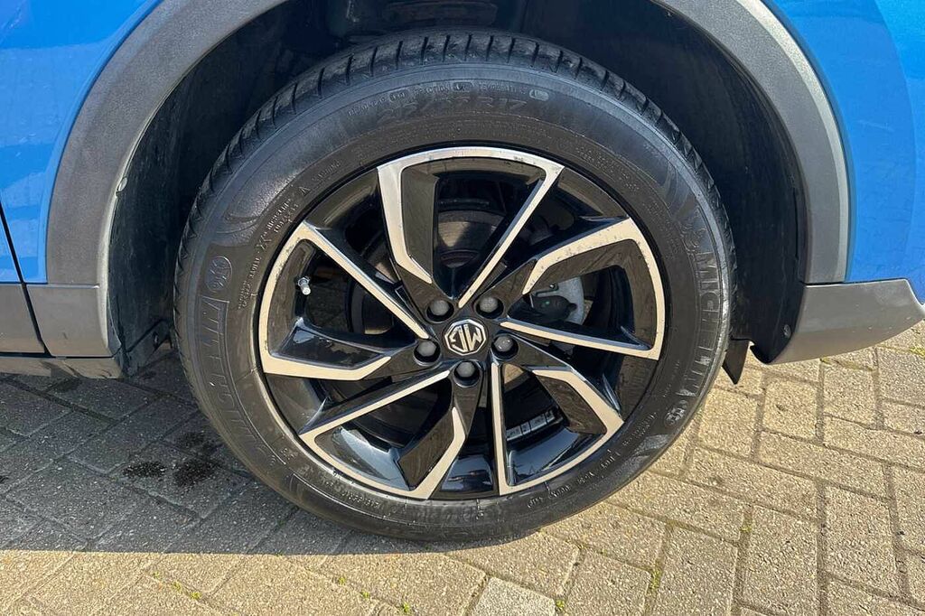 MG ZS 1.0T Gdi Exclusive Dct LG70CUA Red #5
