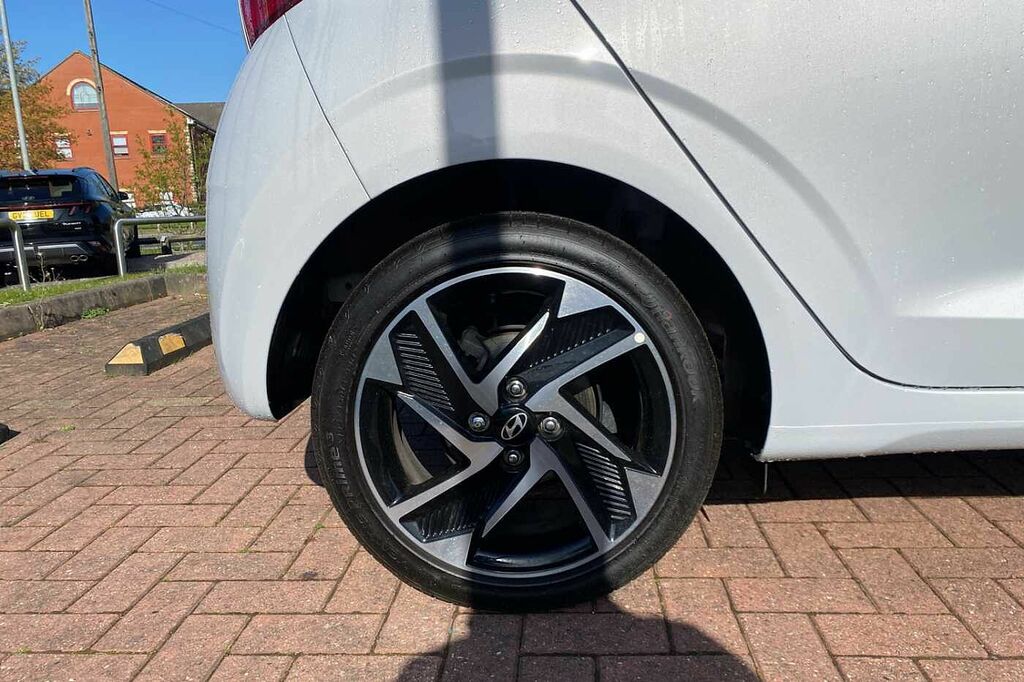 Hyundai I10 1.2 79 Premium Nav FP25XJT Grey #5