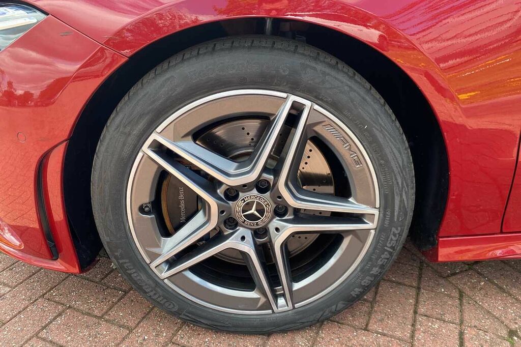 Mercedes-Benz CLA Class 250 Amg Line Premium Plus Tip Red #4