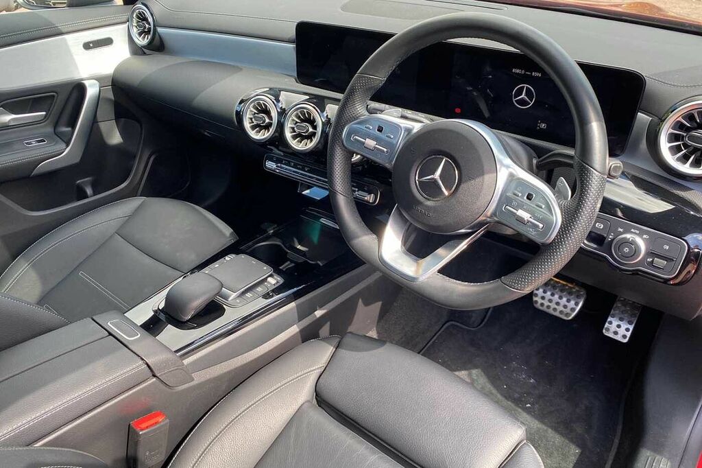 Mercedes-Benz CLA Class 250 Amg Line Premium Plus Tip Red #5