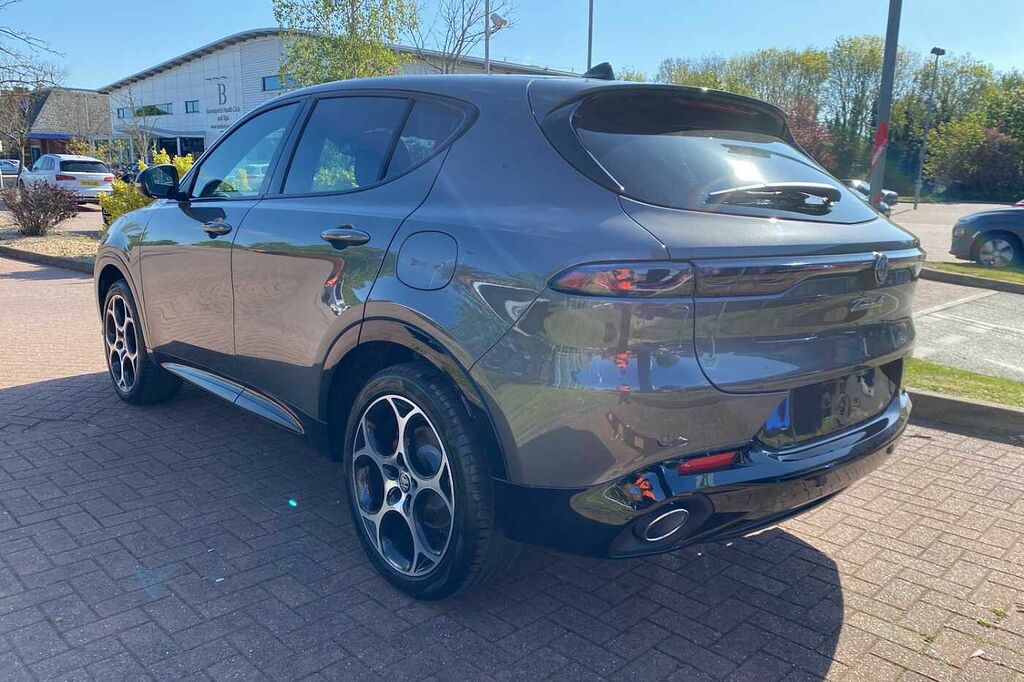 Alfa Romeo Tonale 1.3 Phev 280 At Q4 Veloce Grey #3