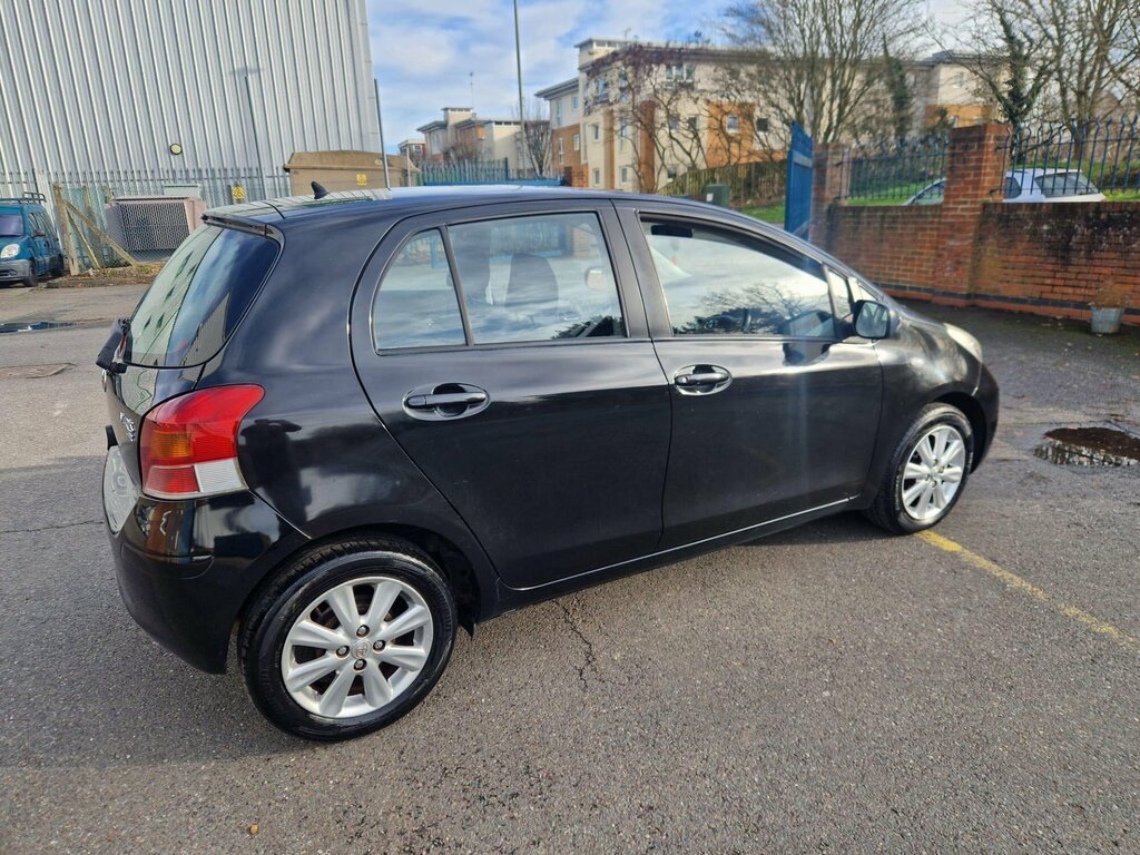 Toyota Yaris 1.33 Dual Vvt-i Tr Euro 4 Ss Black #4