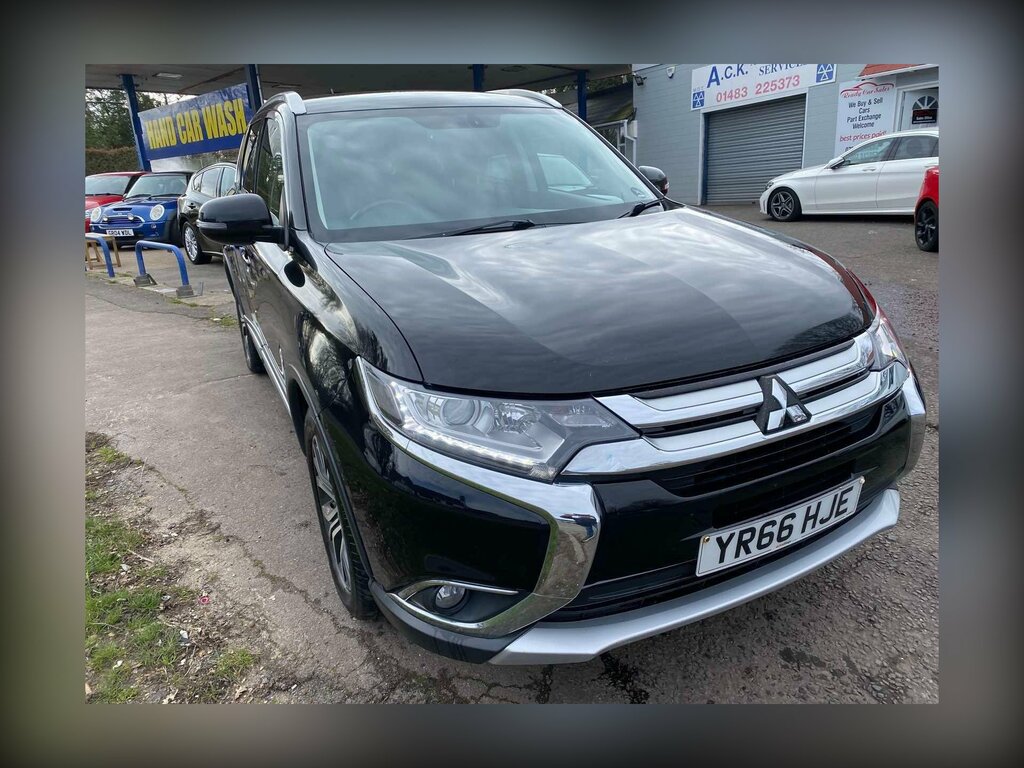 Mitsubishi Outlander 2.2 Di-d Gx3 4Wd Euro 6 Ss Black #3