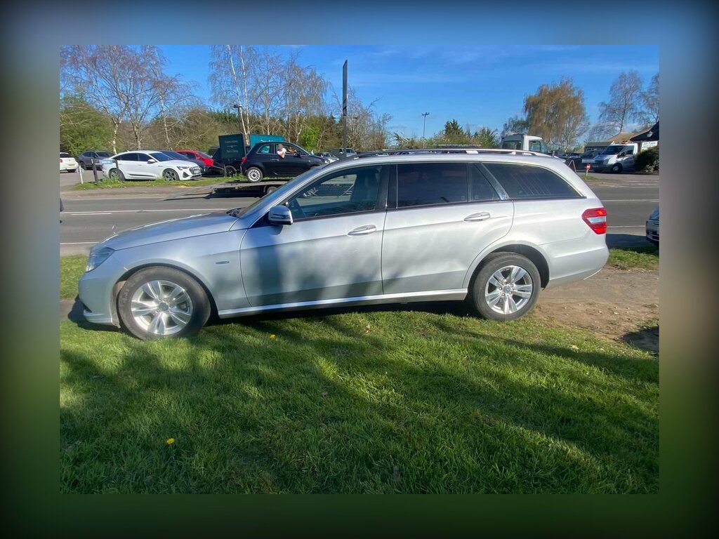 Mercedes-Benz E Class 2.1 E220 Cdi Blueefficiency Se Edition 125 G-troni MK61ZKP Silver #3