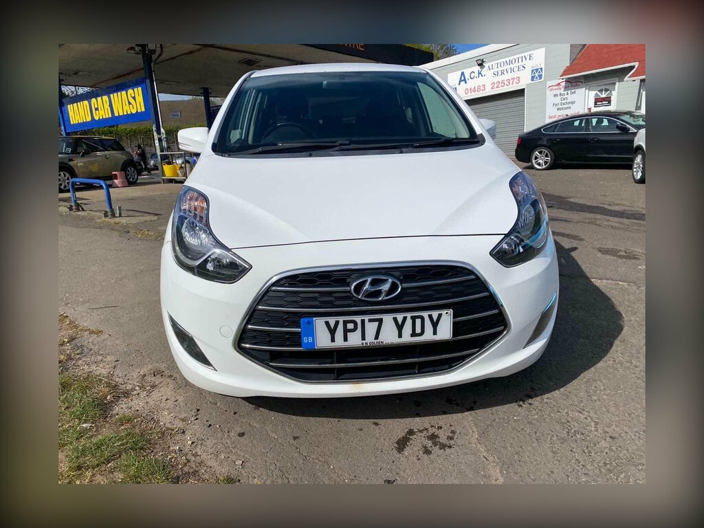 Hyundai Ix20 1.4 Blue Drive Se Euro 6 Ss YP17YDY White #4