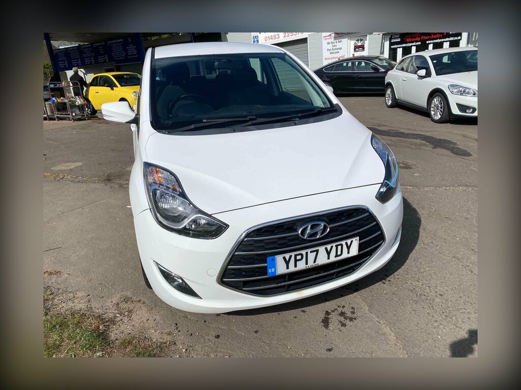 Hyundai Ix20 1.4 Blue Drive Se Euro 6 Ss YP17YDY White #3