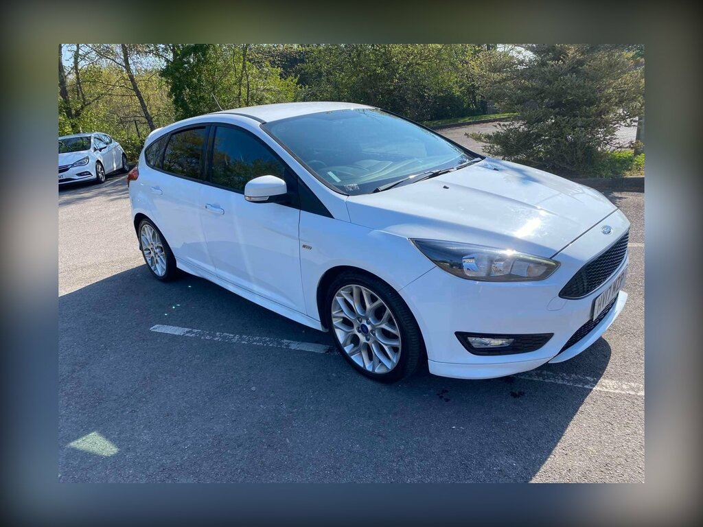 Ford Focus 1.0T Ecoboost St-line Euro 6 Ss White