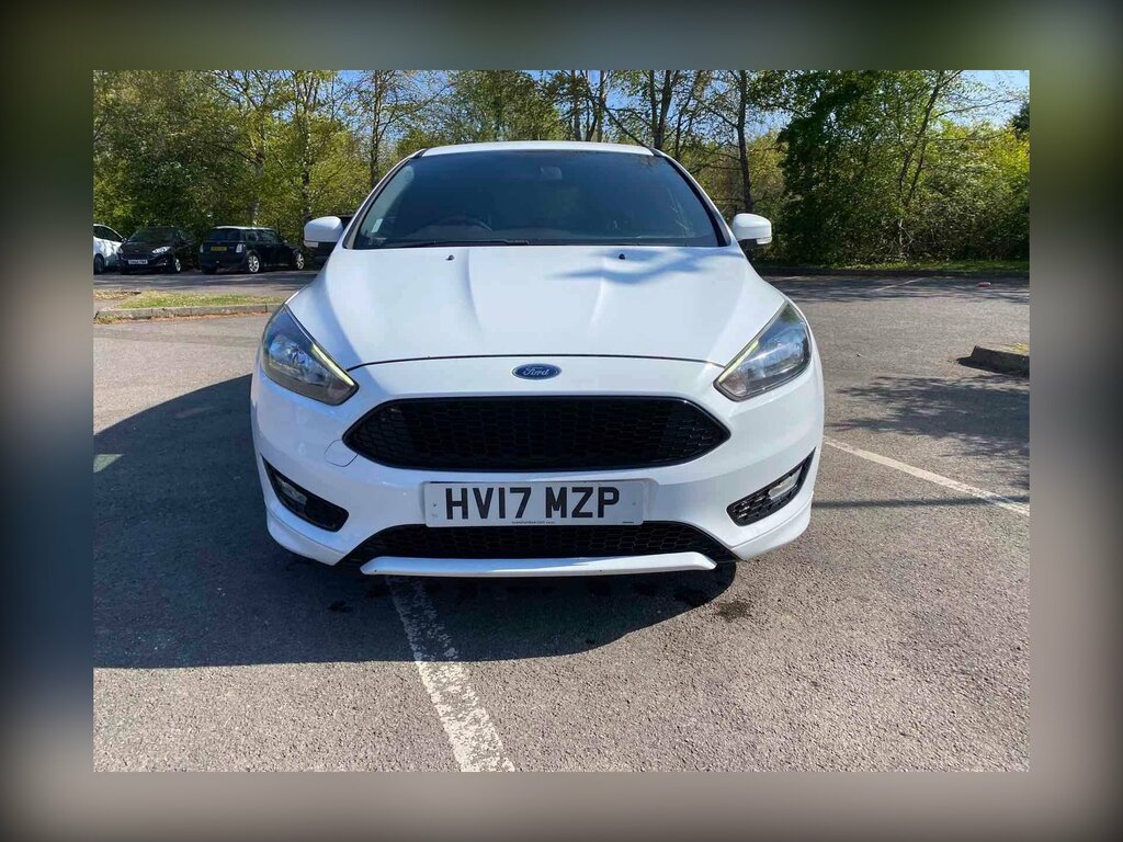 Ford Focus 1.0T Ecoboost St-line Euro 6 Ss HV17MZP White #4
